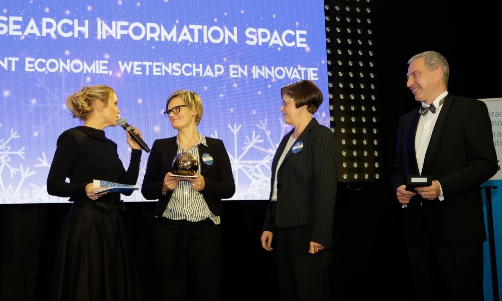 Fris-team-egov-awards-dec2018