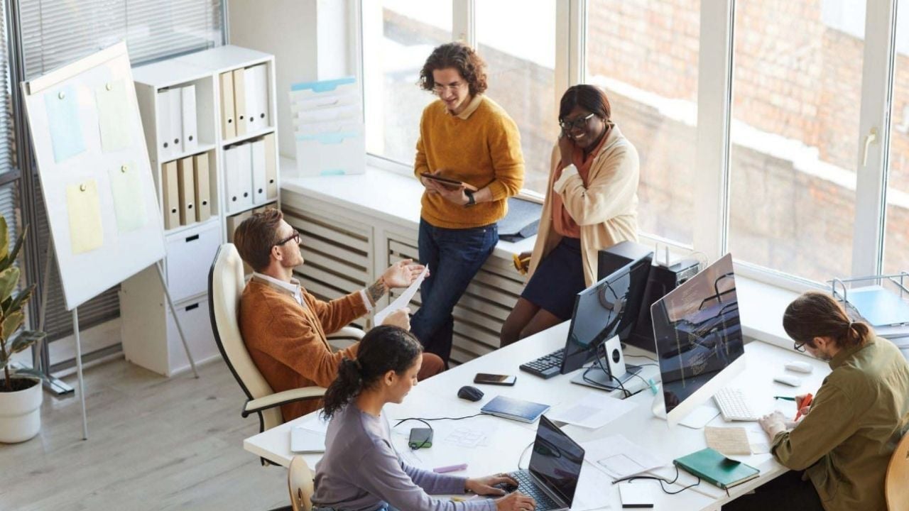 Come scegliere il servizio di interpretariato più adatto alle tue esigenze