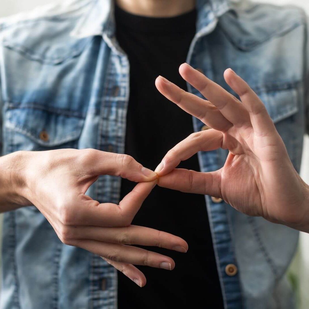 Serviços de interpretação de língua gestual